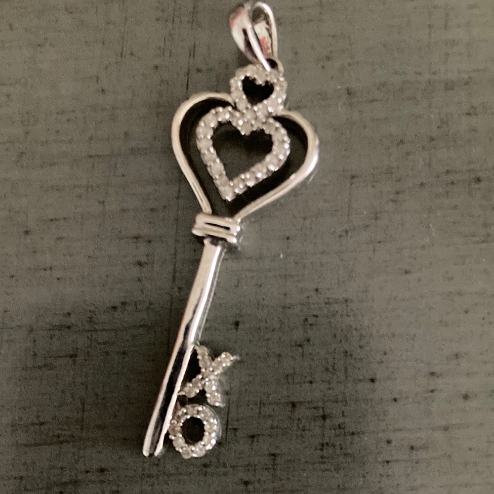LOVE Pendant